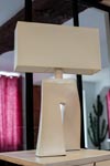 Lampe ballade Nature couleur crème . Les artisans d'art. Lampe ballade Nature couleur crème . Les artisans d'art.