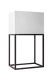 Lampe de table polygone en laiton L177. Casadisagne. Lampe de table polygone en laiton L177. Casadisagne.