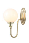 Applique boule en verre blanc dépolie Blake 4. Elstead Lighting. Applique boule en verre blanc dépolie Blake 4. Elstead Lighting.