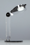 Bye lampe de bureau noire en polycarbonate transparent. Emporium. Bye lampe de bureau noire en polycarbonate transparent. Emporium.