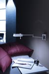 Applique de chevet forte puissance métal nickelé satin mat. Holtkötter. Applique de chevet forte puissance métal nickelé satin mat. Holtkötter.