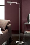 Lampadaire halogène ajustable en hauteur métal nickelé satin mat. Holtkötter. Lampadaire halogène ajustable en hauteur métal nickelé satin mat. Holtkötter.