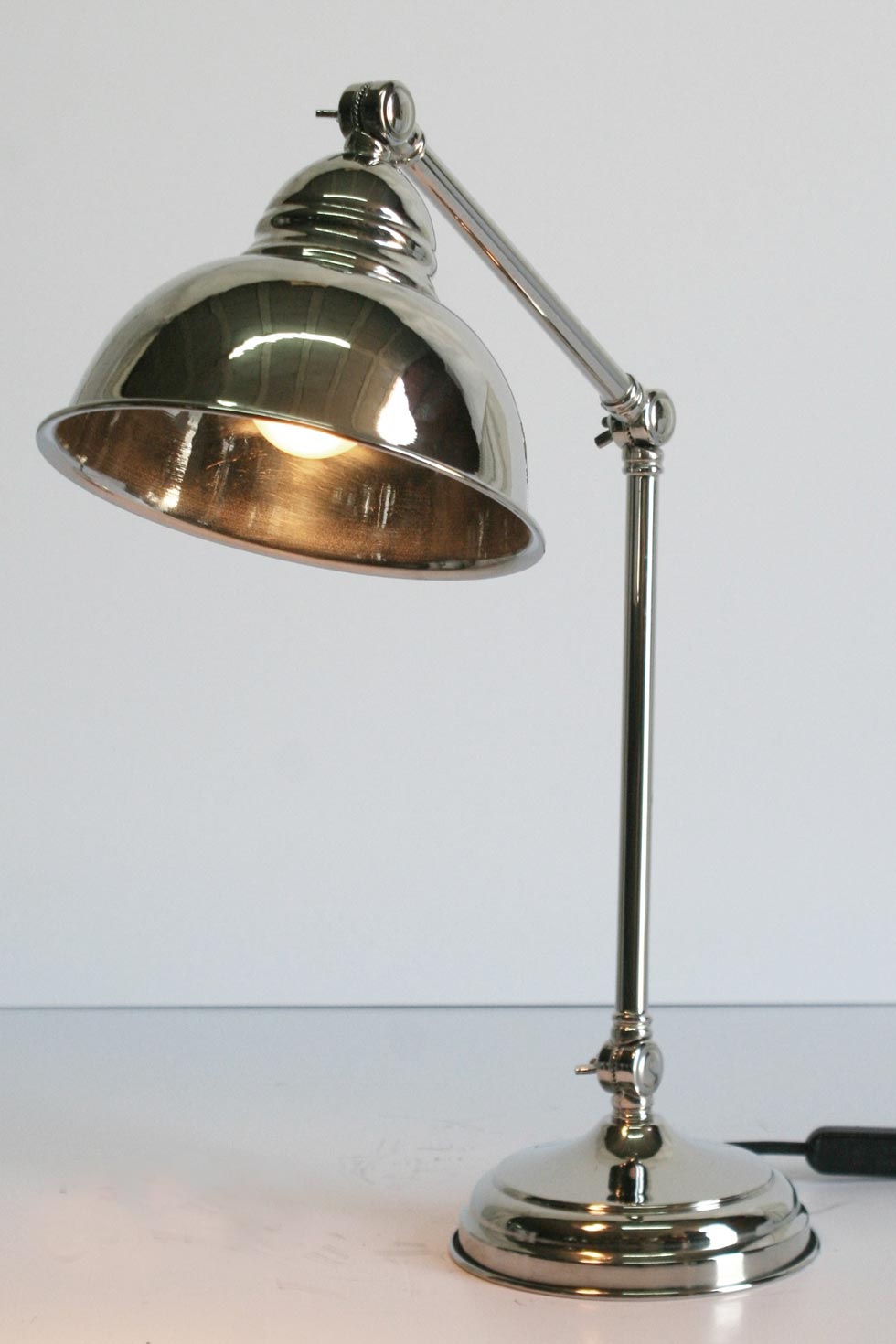 lampe de bureau en laiton