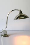 CM25 lampe de table en laiton chromée. Latoaria. CM25 lampe de table en laiton chromée. Latoaria.