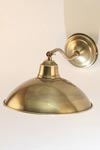 AP08 wall light in aged brass. Latoaria. AP08 wall light in aged brass. Latoaria.