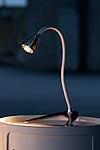 Athene puissante lampe LED flexible noir. Less 'n' More. Athene puissante lampe LED flexible noir. Less 'n' More.