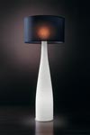 lampadaire Class pied en verre soufflé satiné blanc . Leucos. lampadaire Class pied en verre soufflé satiné blanc . Leucos.