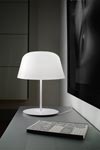 Lampe Ayers blanche en verre soufflé avec variateur. Leucos. Lampe Ayers blanche en verre soufflé avec variateur. Leucos.