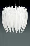 Suspension Dracena en verre blanc satin et structure chromée. Leucos. Suspension Dracena en verre blanc satin et structure chromée. Leucos.