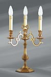Lampe chandelier Louis XIII à trois branches bronze massif. Lucien Gau. 