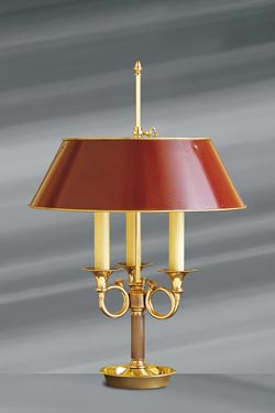 Lampe de style Directoire, en bronze massif doré, trois bougies. Lucien Gau. 