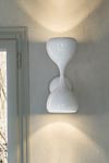Applique Blob en métal laqué blanc brillant. Masiero. Applique Blob en métal laqué blanc brillant. Masiero.