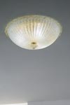Plafonnier Morrise incrusté de paillettes d'or diamètre 30cm. Vistosi. Plafonnier Morrise incrusté de paillettes d'or diamètre 30cm. Vistosi.