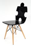 Chaise en plexiglass Puzzle noir opaque. Acrila. 