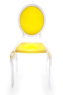 Chaise jaune en plexiglass Sixteen . Acrila. 