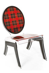 Chaise médaillon forme relax tissu écossais rouge. Acrila. Chaise médaillon forme relax tissu écossais rouge. Acrila.
