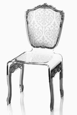 Chaise baroque plexiglas motif blanc. Acrila. 