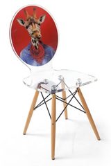 Chaise transparente en plexiglass Graph girafe. Acrila. Chaise transparente en plexiglass Graph girafe. Acrila.