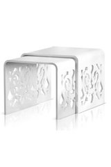 Tables gigognes Grand Soir dentelle blanche. Acrila. Tables gigognes Grand Soir dentelle blanche. Acrila.
