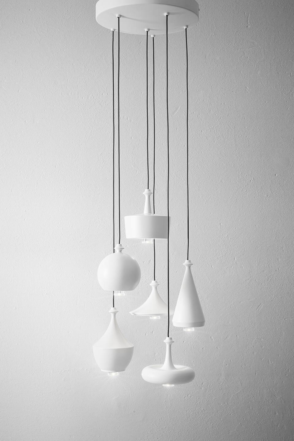 Lustrini contemporary pendant light 6 lights matt white. Aldo Bernardi. 
