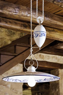 Terracotta porcelain pendant light with counterweight. Aldo Bernardi. 