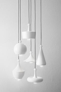 Lustre en céramique  blanc mat 6 lumières Lustrini. Aldo Bernardi. 