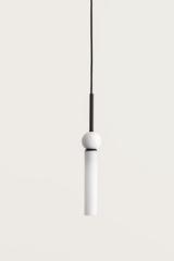 Delie suspension noire et blanche. Aromas. Delie suspension noire et blanche. Aromas.