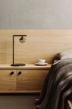Nino table lamp in marble and optical glass. Aromas. 