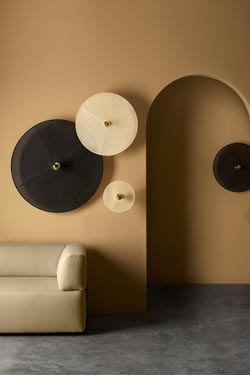 Tan Tan 3 discs wall lamp in natural rattan. Aromas. 