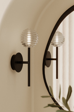 Doul golden bathroom wall light. Aromas. 