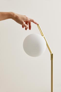 Retro floor lamp in satin brass and white opal glass ball Endo. Aromas. 