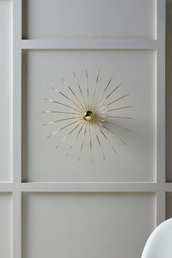 Gold sconce Spider. Aromas. 