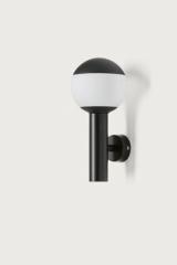 Less black wall lamp with two-tone effect. Aromas. Less black wall lamp with two-tone effect. Aromas.