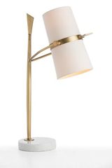 Lampe en laiton antique Yasmin. Arteriors. Lampe en laiton antique Yasmin. Arteriors.