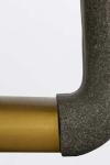 Lampe de table en pierre graphite et laiton vieilli Gianni. Arteriors. 