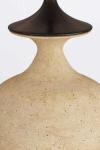 Grande lampe de table en travertin et métal bronze Bridgeport. Arteriors. 