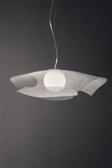 Grande suspension avec module LED intégré Mytilus . Arturo Alvarez. Grande suspension avec module LED intégré Mytilus . Arturo Alvarez.