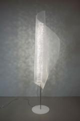 Lampadaire voile blanche Clara. Arturo Alvarez. Lampadaire voile blanche Clara. Arturo Alvarez.