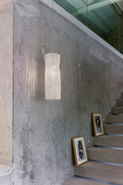 Cylindrical white hanging lamp in Simetech pleated fabric Gea . Arturo Alvarez. 
