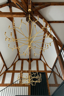 Grand siècle grand lustre chandelier or 24 carat. AXIS71. 