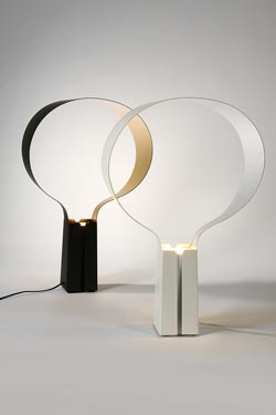 Célestine lampe de table Design blanche. AXIS71. 