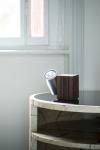 Lampe à poser cube en bois et métal Wooden lamp. AXIS71. 