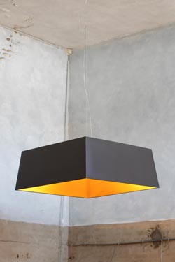 Large black and gold pendant lamp Memory. AXIS71. 