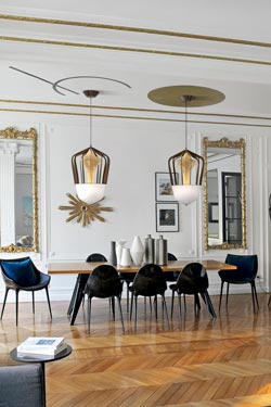 Robin contemporary pendant lamp in gold. Barovier&Toso. 