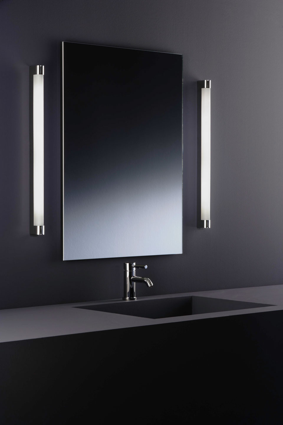 Miroir lumineux à éclairage LED et protection IP44: Baulmann