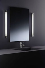 Bathroom wall lamp with polised metal tub. Baulmann Leuchten. Bathroom wall lamp with polised metal tub. Baulmann Leuchten.