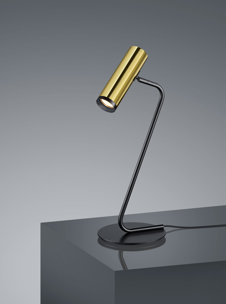 lampe de chevet doré – Le Moderniste