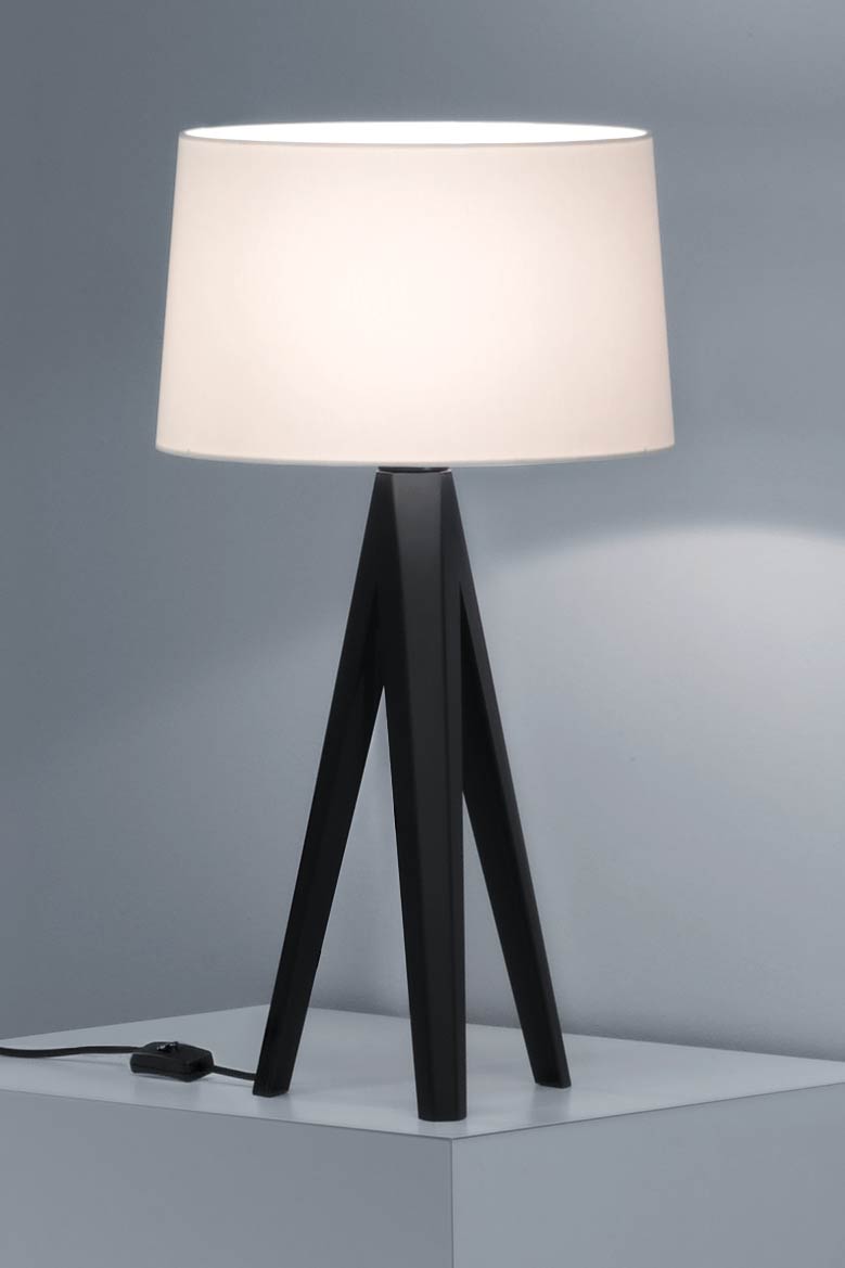 Black Tripod Table Lamp Off White, Black Tripod Table Lamp With White Shade