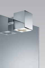 Clip E spot carré pour miroir de salle de bains . bpe:LICHT. 