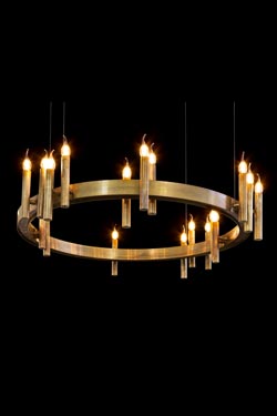 Shiro 18-light golden chandelier. Brand Von Egmond. 